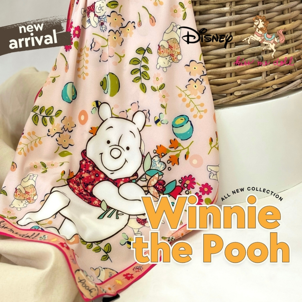 Kiss Me Doll ผ้าพันคอ ผ้าคลุมไหล่ Disney ลาย Winnie the pooh หมีพูห์ ขนาด 100x100 cm.
