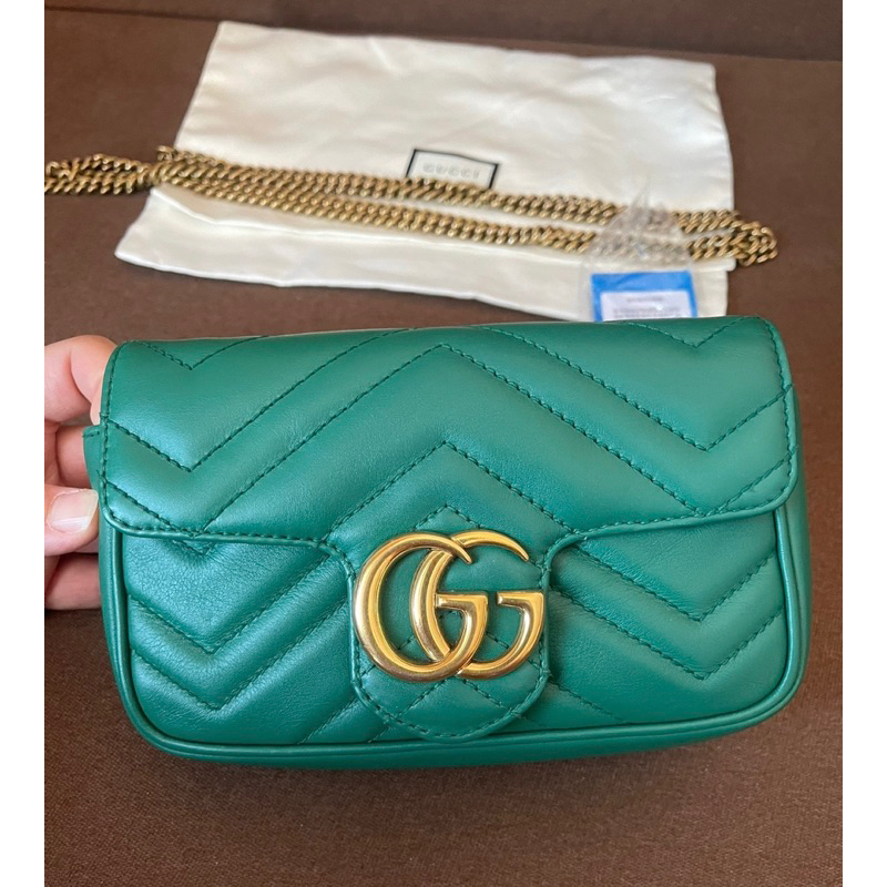 กระเป๋า Gucci Marmont Size Mini สีเขียว(used like new) สอบถามก่อนสั่งนะคะ