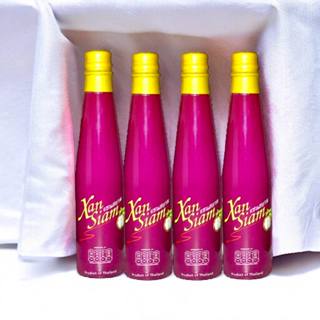 XanSiam (แซนสยาม) น้ำมังคุดผสมสมุนไพรชนิดเข้มข้น (ชุด 4ขวด)