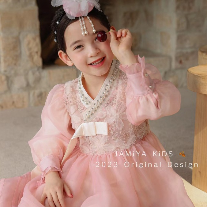 🇰🇷ชุดฮันบกเด็ก hanbok คอสเพลย์ ชุดเกาหลีเด็กผู้หญิง ลายดอกกุหลาบ 3D สีชมพู ชุดแฟนซีเด็ก ชุดออกงานเด็ก ชุดราตรีเด็ก
