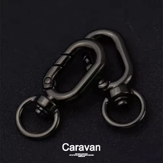 Caravan Crew Keychain วัสดุโลหะ วงรี มีให้เลือกสามสี