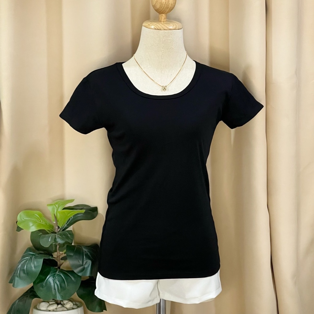 เสื้อยืดแขนสั้น คอกลม ผ้าคอตตอลนิ่ม ใส่สบาย พร้อมส่ง