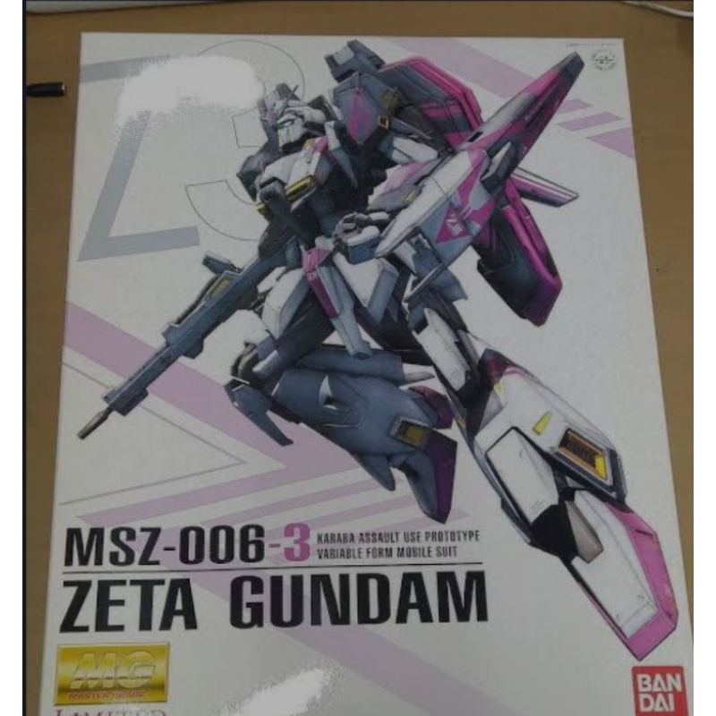 Bandai MG 1/100 zeta Gundam White Unicorn version