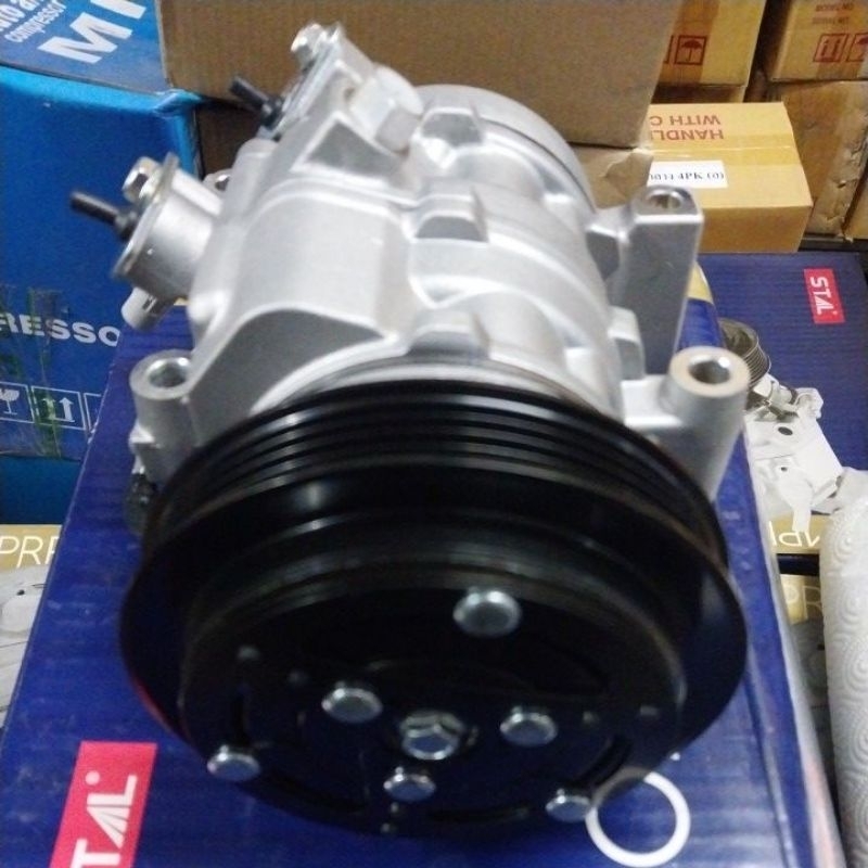 คอมแอร์รถยนต์โตโยต้าวีออส2016 4pk 10SA13E STA7332 STAL COMPRESSOR