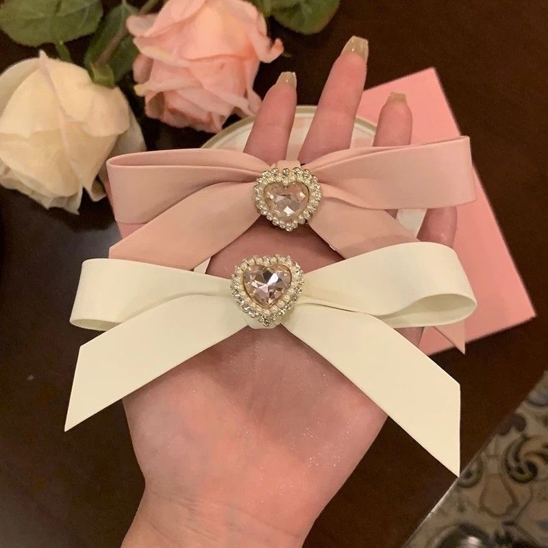 BOW02พร้อมส่ง กิ๊บติดผมหรูหรา สไตล์เกาหลี กิ๊บโบว์ประดับเพชรรูปหัวใจ หวานๆต้อนรับวาเลนไทน์