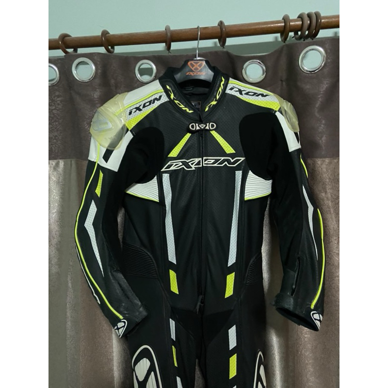 ชุดนักแข่ง Racing suit ixonไซต์48eu