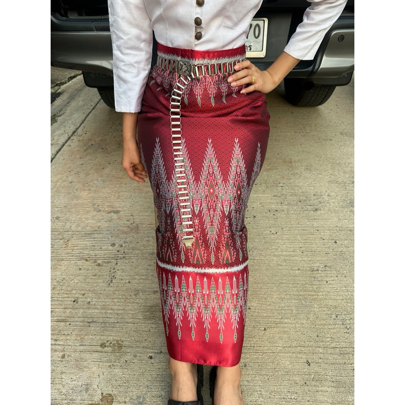 ผ้าไหมเย็บสำเร็จพร้อมใส่แบบป้ายข้างติดจะขอ(ไม่ซับผ้ากาว)