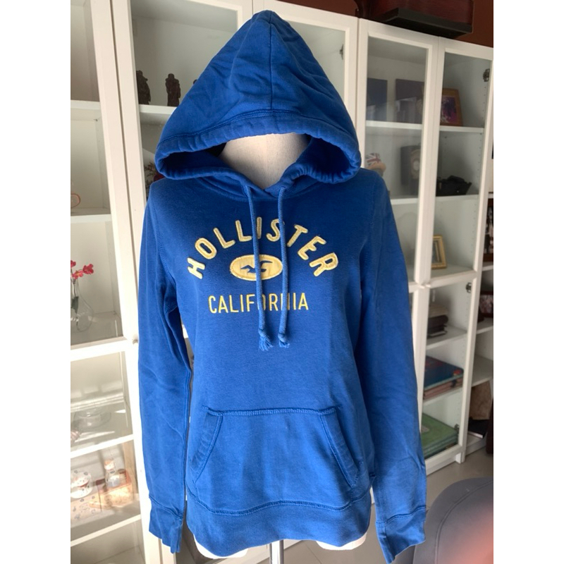 อสเวตเตอร์มีฮู้ด Sweater Hollister แท้มือสอง สภาพดี รอบอก 36.5 นิ้ว ยาว 22.8 นิ้ว