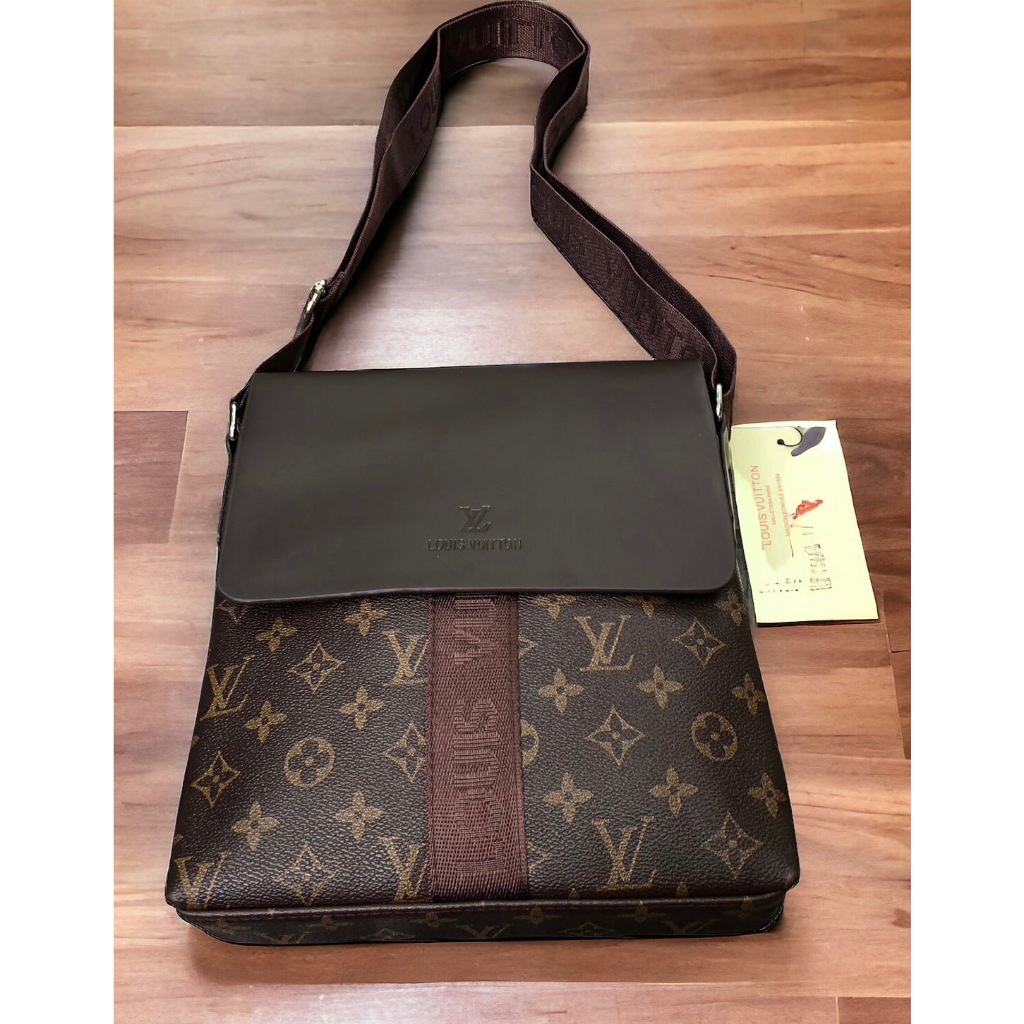 กระเป๋าสะพายข้างผู้ชายขนาด 10 นิ้ว(25cm*23cm*5cm)สินค้าพร้อมส่งรับประกันสินค้าตรงปก 100% จัดส่งรวดเร็ว - รูปที่ 6