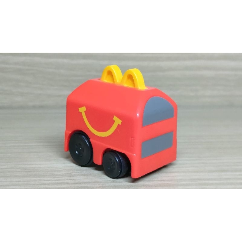 รถแม็คโดนัลด์ Happy Meal Box Car Tomy i-Q