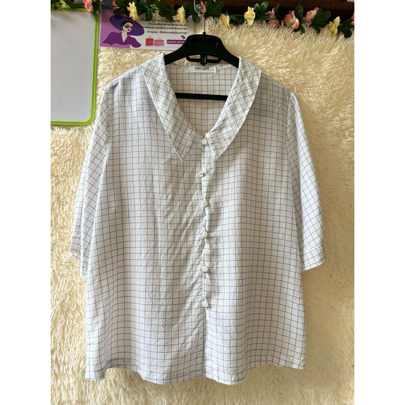 vido lady  เสื้อคอบัวสีขาวลายตารางแขนตุ๊กตา