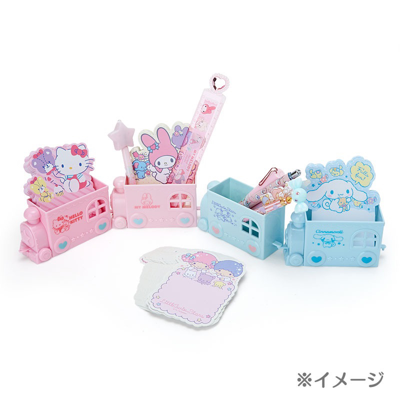 กล่องใส่เครื่องเขียนรูปรถไฟSanrio มีกระดาษโน๊ตให้60แผ่น สามารถเอามาต่อกันเป็นขบวนได้