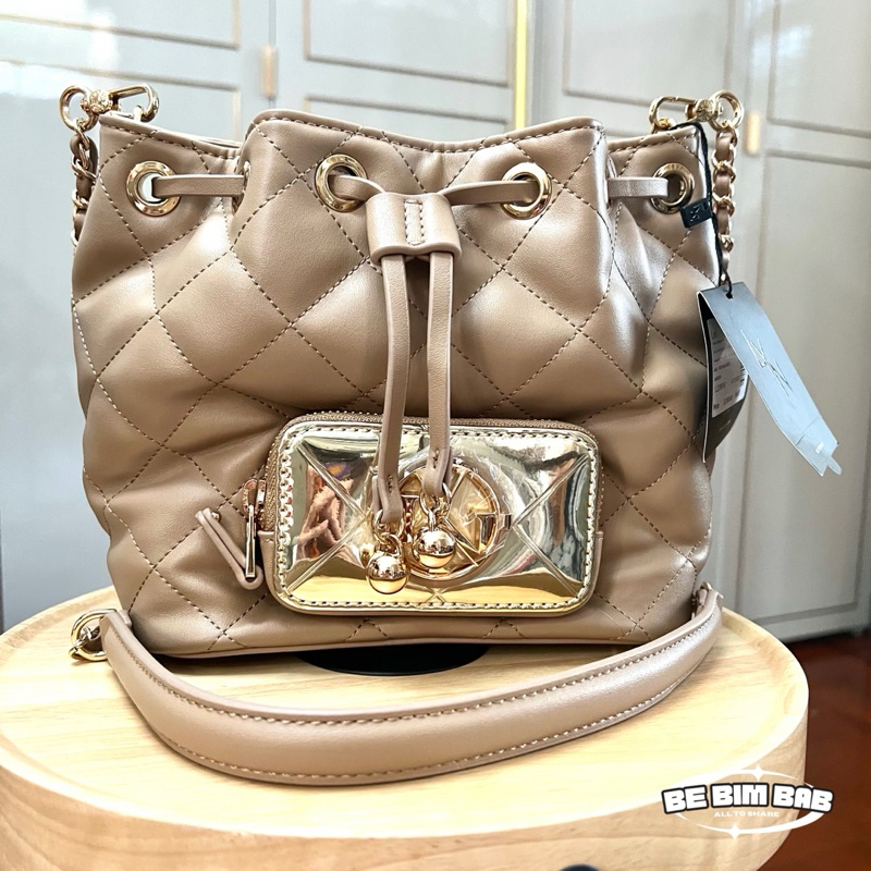 [UNUSED ส่งต่อ] กระเป๋า LYN Bucket Bag แท้ 💯%