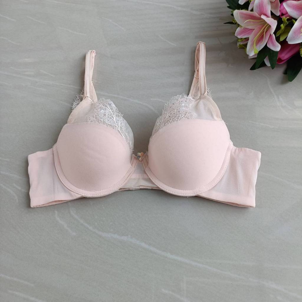 Wacoal รุ่น Braberry WK1391 บรามีโครง ฟองบาง
