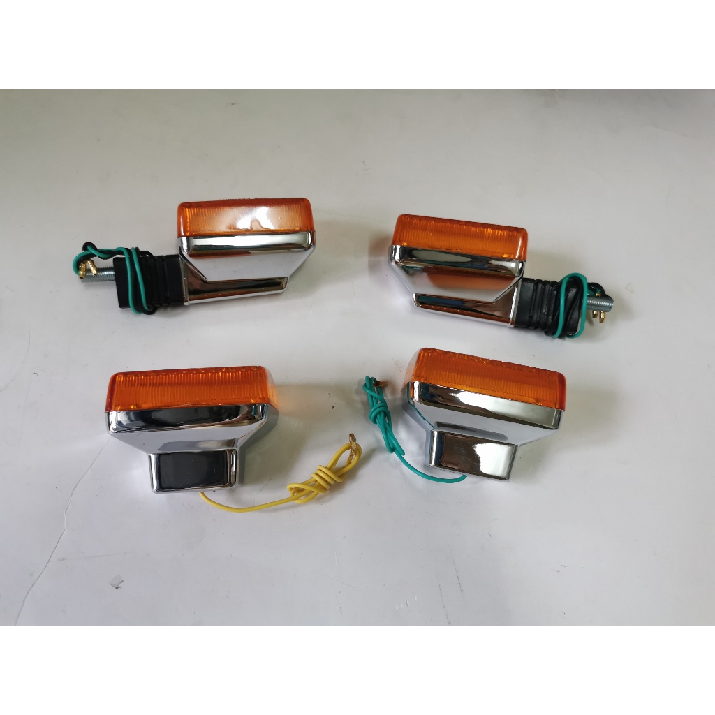 ไฟเลี้ยวหน้า ไฟเลี้ยวหลัง C700 C900 นันทิดา พลาสติก 1ดวง89 บาท ไฟเลี้ยวC700 รถมอเตอร์ไซค์ฮอนด้า C900