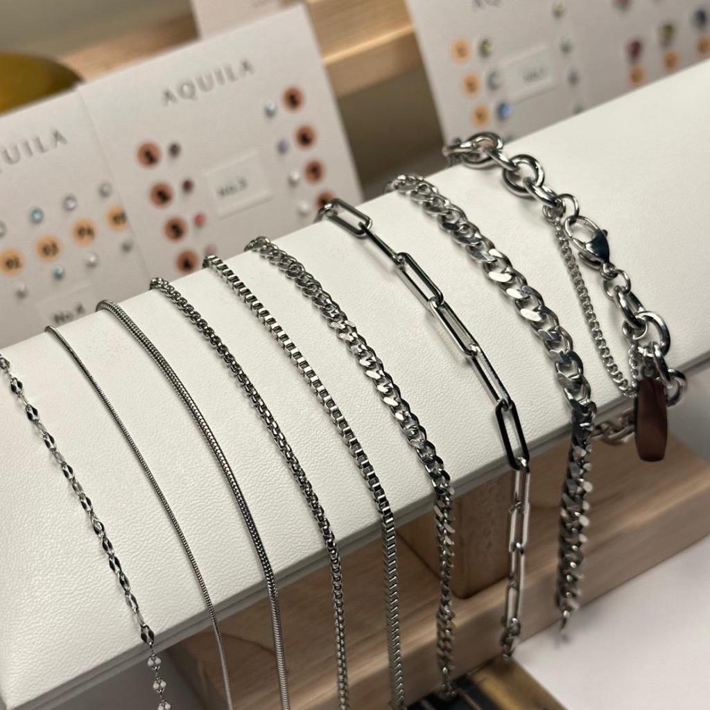 Aquila สร้อยข้อมือ (สีเงิน) ข้อมือสแตนเลส