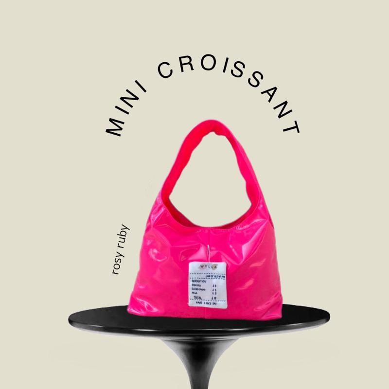 Wyllabrand กระเป๋าผ้า Mini Croissant Rosy Ruby
