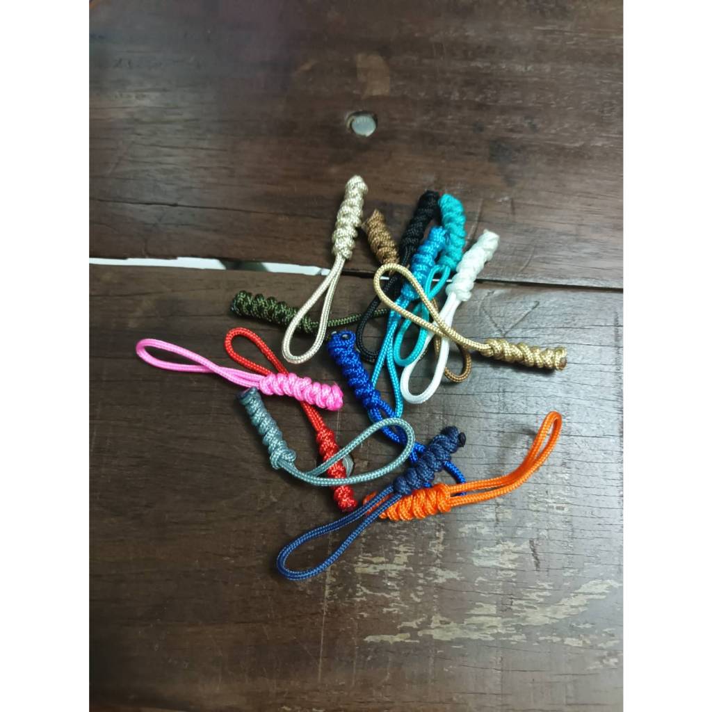 MC2  Lanyard Rainbow Paracord Knot ขนาด 2.0mm ยาว 70mm เชือกหัวซิป พวงกุญแจ Key chain Made in THAILA