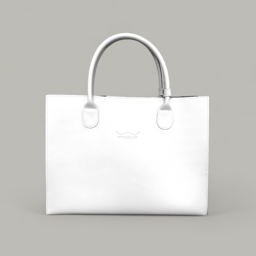 Waralee's Day - New Classic Tote - White กระเป๋าถือใส่ A4 ไปเรียน ไปทำงาน