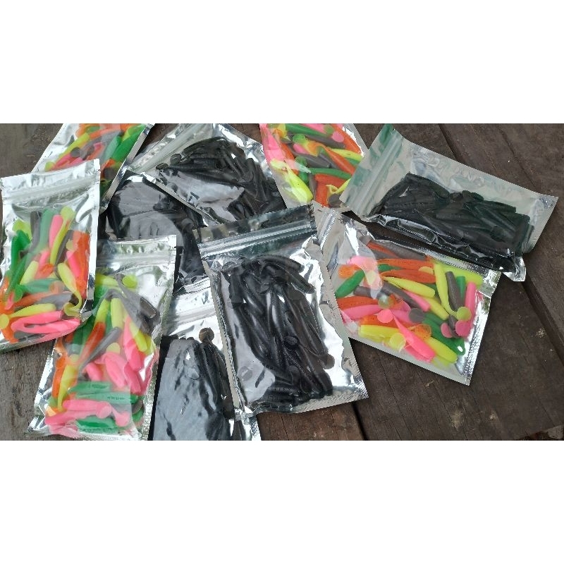 เหยื่อปลอมปลายาง ตกปลาช่อน สุดคุ้มยกซอง30ตัว