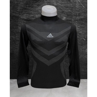 เสื้อฟิต  เสื้อกันUV  เนื้อผ้าดีบางเบาใส่สบายค่ะ