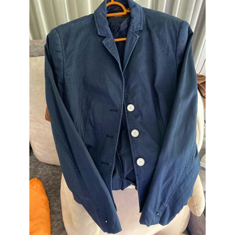 เสื้อสูท น้ำเงิน Esprit size160/84A เสื้อยาว23“ อก28“ แขวนยาว 24”