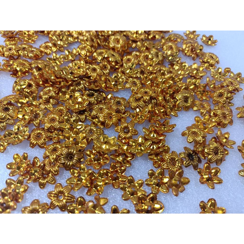 1 kg 250 บาท พิกุล เกรดถูกราคาพิเศษ(แตกหักในถุง มีเศษอื่นๆดำ) สินค้าราคาเคลียร์ขอลูกค้าที่รับได้เท่านั้น ตกแต่งพับเหรียญ