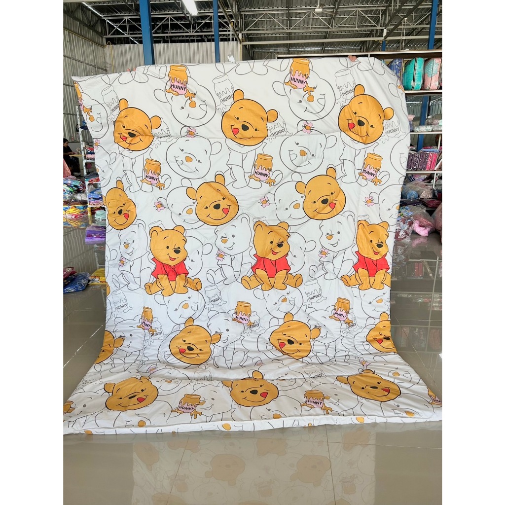 ผ้าปูที่นอน หรือผ้านวม ลายหมีพูห์ขาว ขนาด3.5/5/6 ฟุต