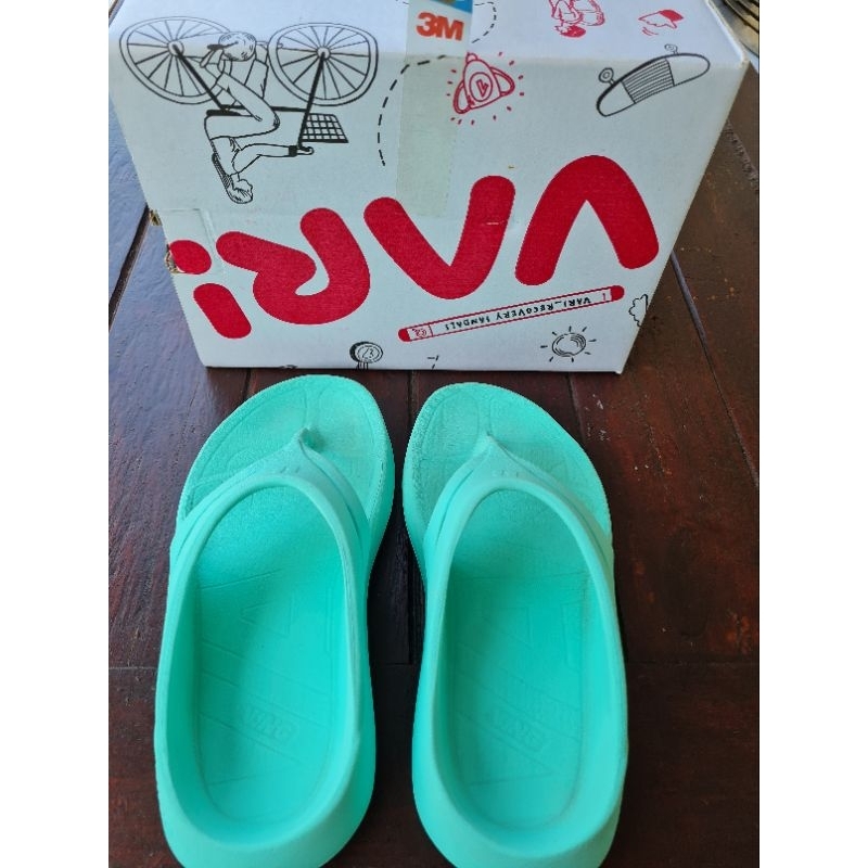 รองเท้าเพื่อสุขภาพ Ving <มือสอง>