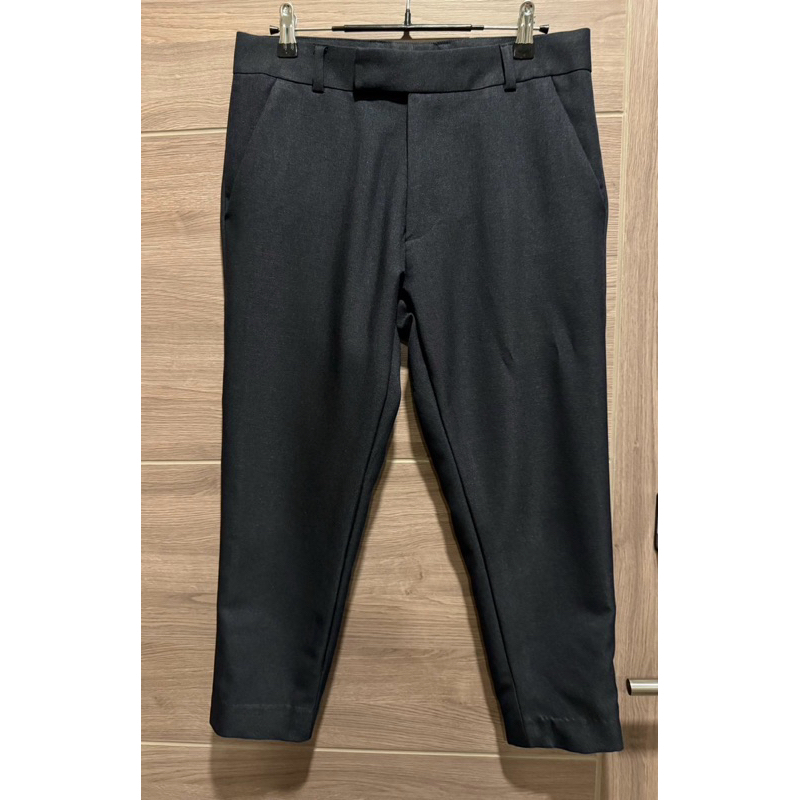 กางเกงทำงาน ผ้าสแล็ค สีกรมดำ สวยมาก สภาพดีสุดๆ มือ2 ยี่ห้อ toffy & brown