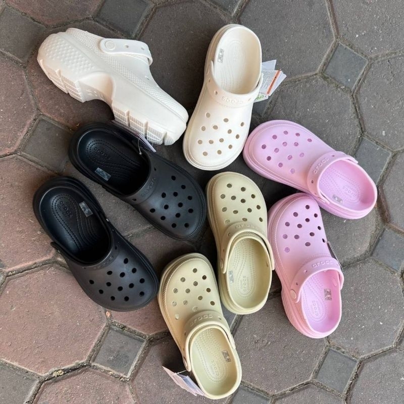 รองเท้า Crocs Stomp Clog Women ผู้หญิง ส้นตึก [ ของแท้💯 พร้อมส่ง ]