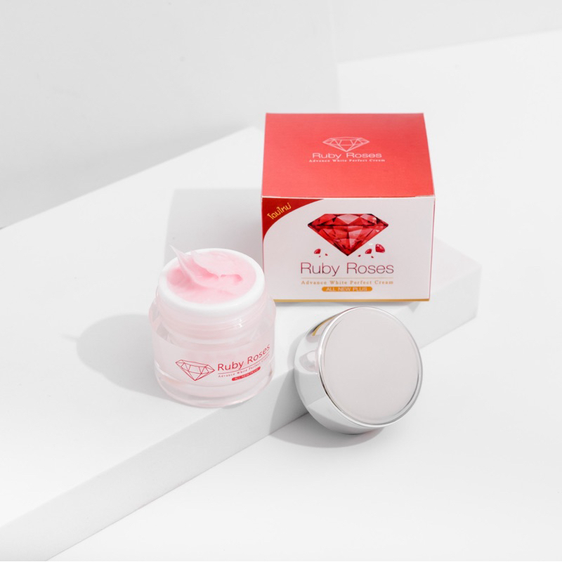 Ruby Roses รับบี้โรส ครีมรากหญ้า ครีมขาวใส แก้ฝ้า