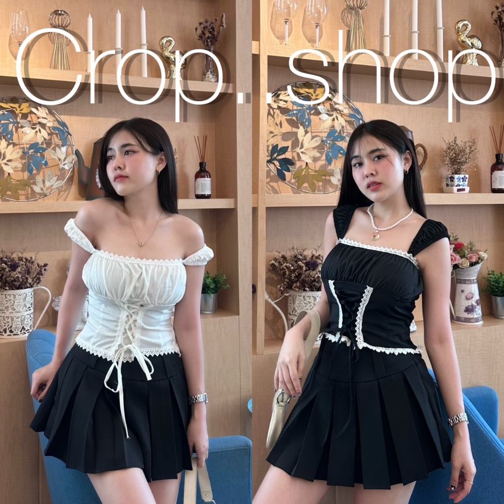 crop..shop เสื้อสายเดี่ยวสุดน่ารักลมุนมาก เเต่งขอบลายลูกไม้ มีความคุณหนูอลังเวอร์ ผ้าดีใส่สบายไม่อึดอัด เเอบเเซ่บเล็กๆ
