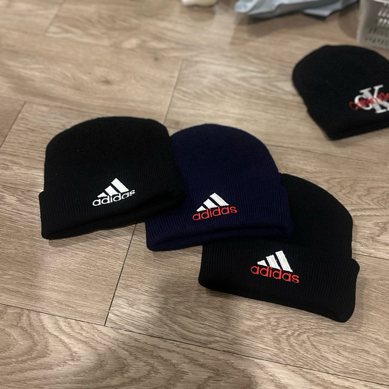 หมวกไหมพรมadidas,ไนกี้แฟชั่นทรงสั้นทรงยาวใส่แฟชั่นใส่กันหนาวได้ทั้งชายหญิงพร้อมส่งคะ(มือ1ทุกใบถูกที่สุดของผู้ใหญ่คะ