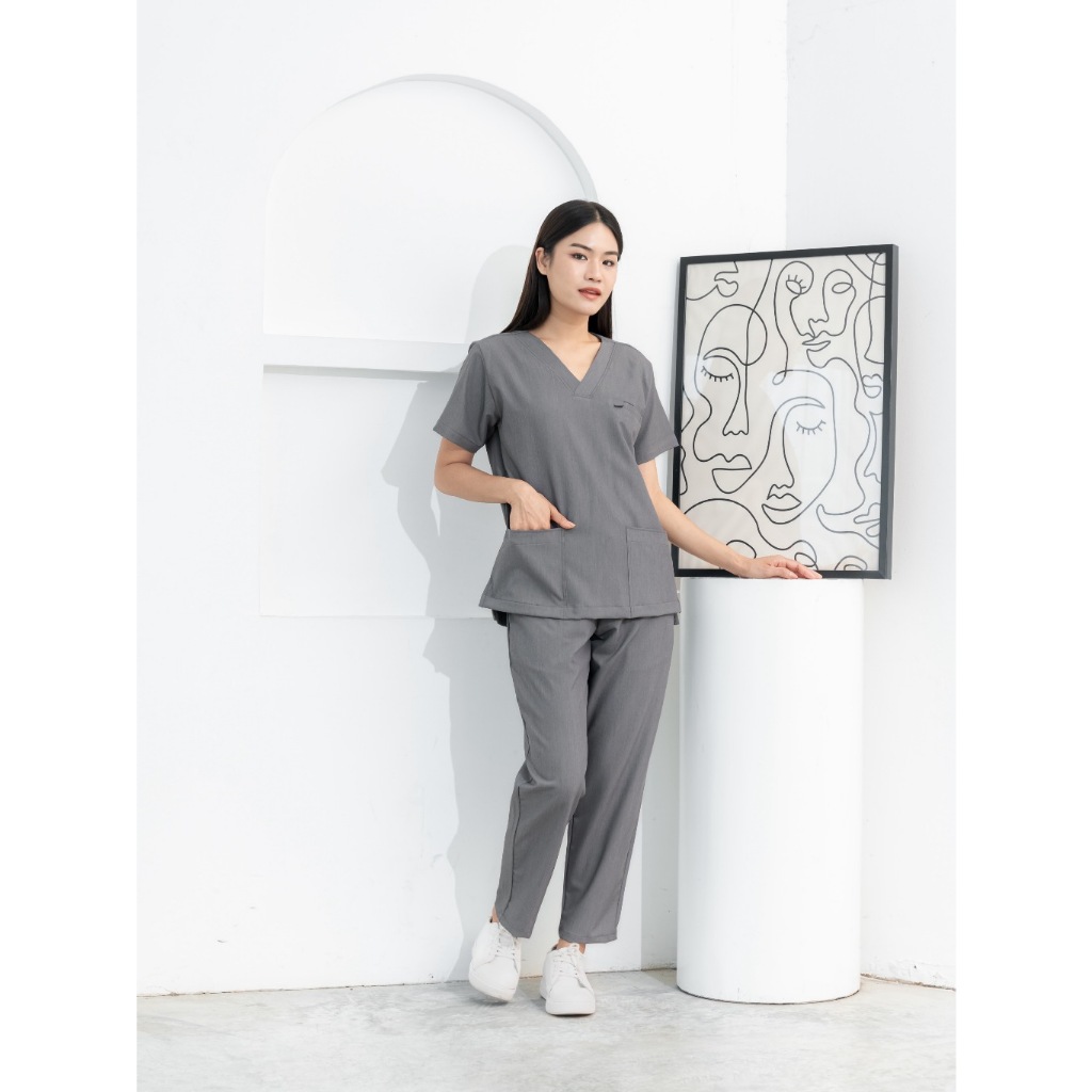 HOURS.Scrub | First Hours Collection | ชุดสครับคอวี Women สี Charcoal Grey