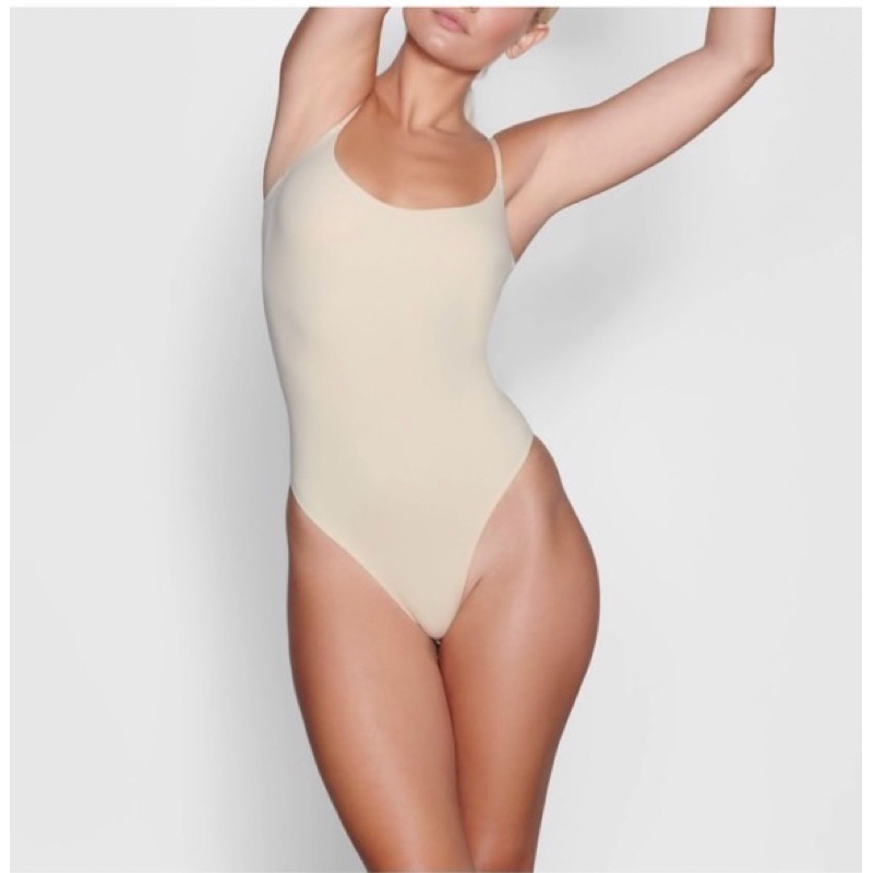 skims - cami bodysuit พร้อมส่ง