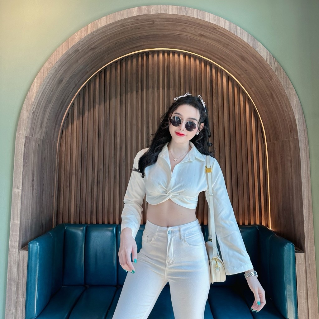 พร้อมส่ง เสื้อผ้าบาร์บี้แขนยาวคอปกเอวเกลียวซิปข้าง (จ15) A2861