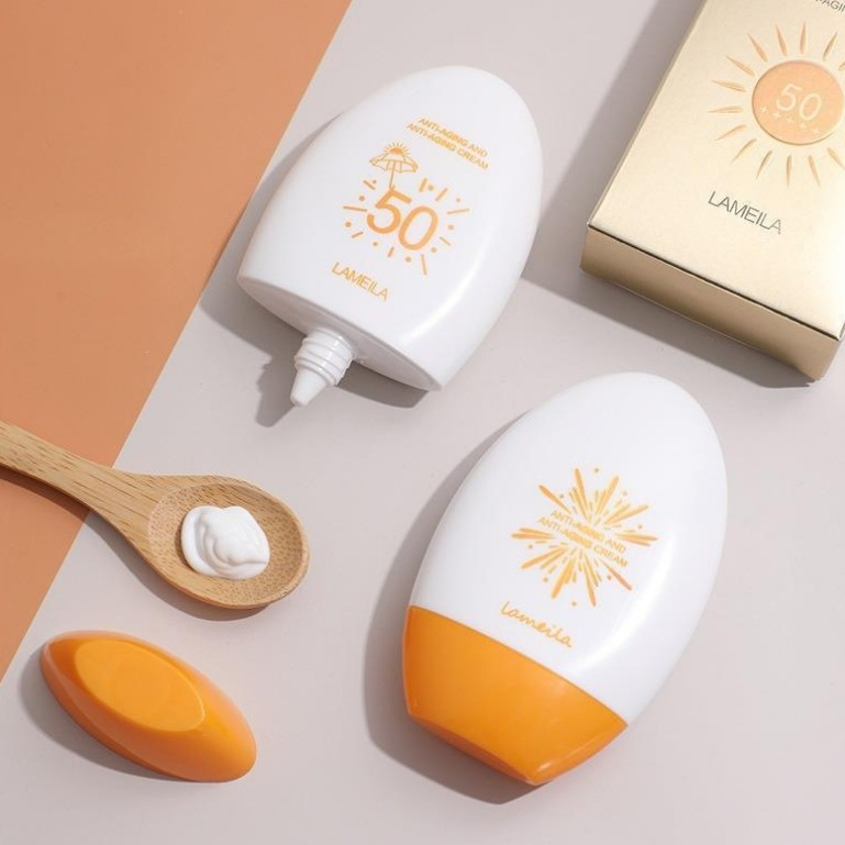 ครีมกันแดดหน้า โลชั่นกันแดด Sunscreen SPF50+pa+++ UV ครีมปกป้องผิว 50ml ซึมไว ไม่มัน UV3053