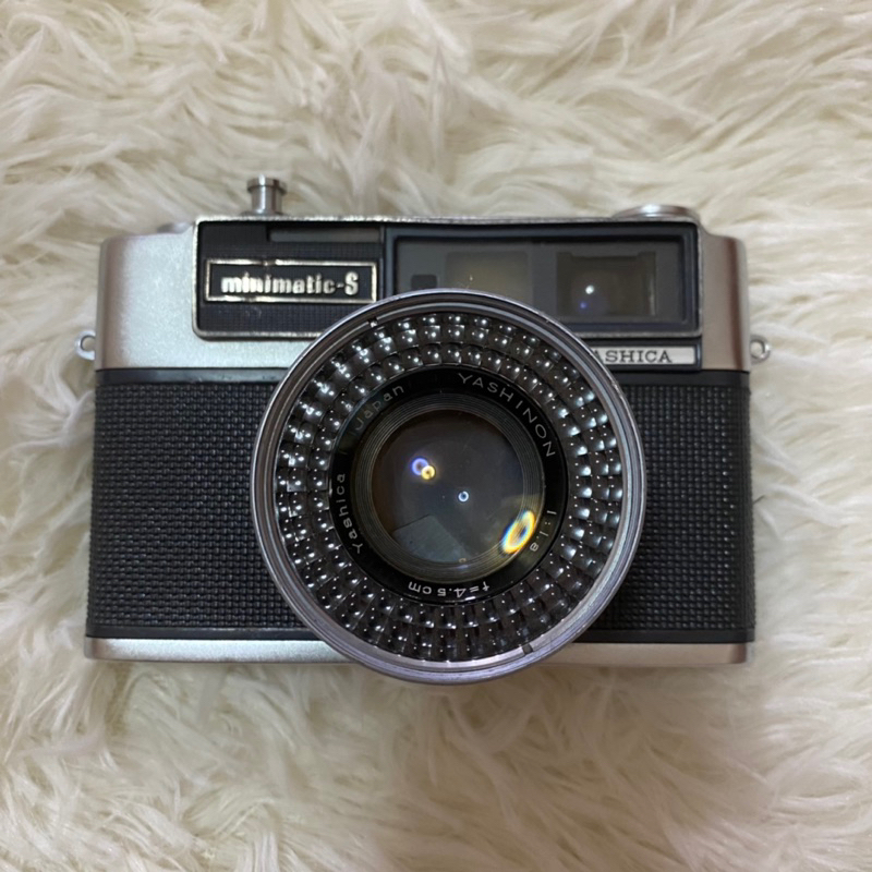 กล้องฟิล์ม Yashica minimatic-S YASHINON 45MM.F1.8