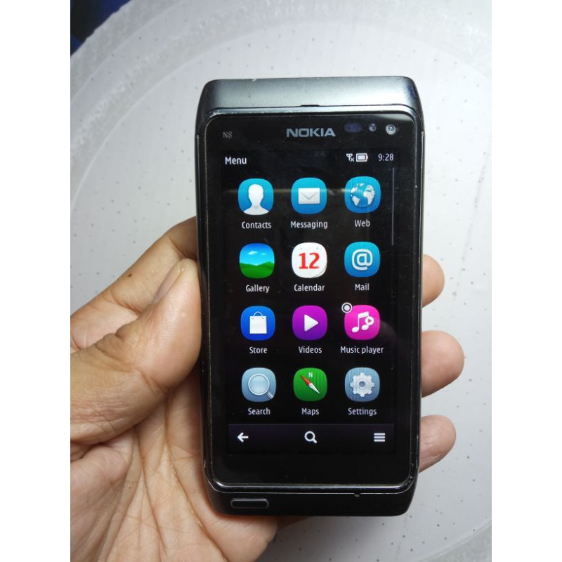 Nokia N8 มือสอง สีดำ รอยรอบตัว