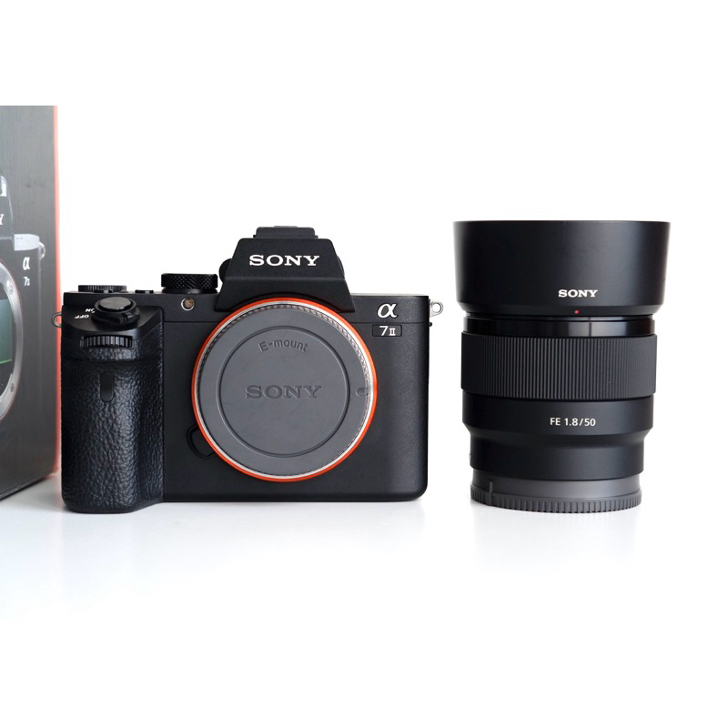ソニー A7II と SONY FE 50MM F1.8 Sony A7 II Camera and Sony FE 50mm F1.8 Lens