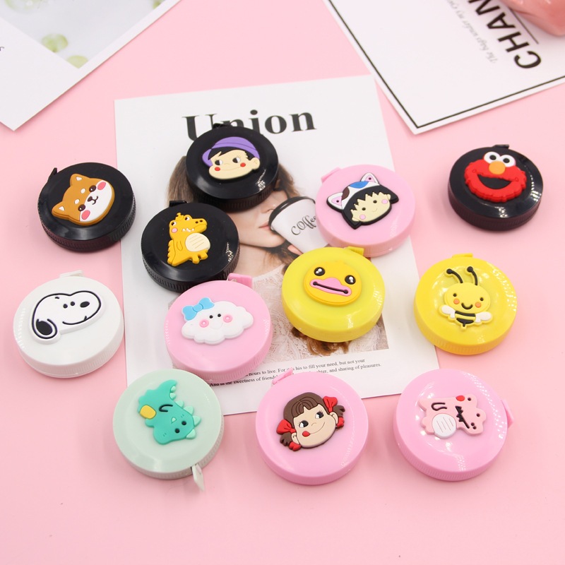 G0017* สายวัดเอวไม่มีพวงกุญแจ สายวัดมาตรฐาน ที่วัดเอว ตลับเมตร 2หน้า ปลายมีพลาสติก กดเก็บสายได้ ยาว 60นิ้ว,150ซม.