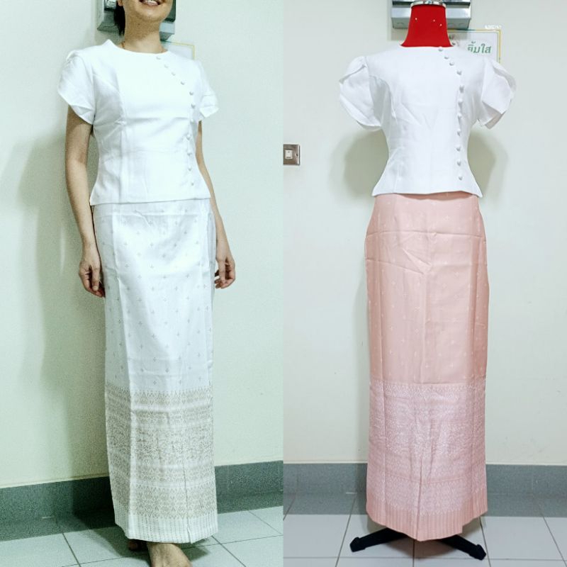 ป้าย Chalita เซ็ตเสื้อแขนกลีบบัว พร้อมกระโปรงลายไทยพลอยพรรณ