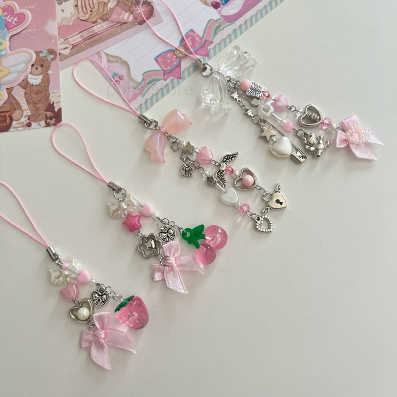 ✨💖 keyring พวงกุญแจลูกปัดหัวใจห้อยกระเป๋า สายห้อยโทรศัพท์ Collection book