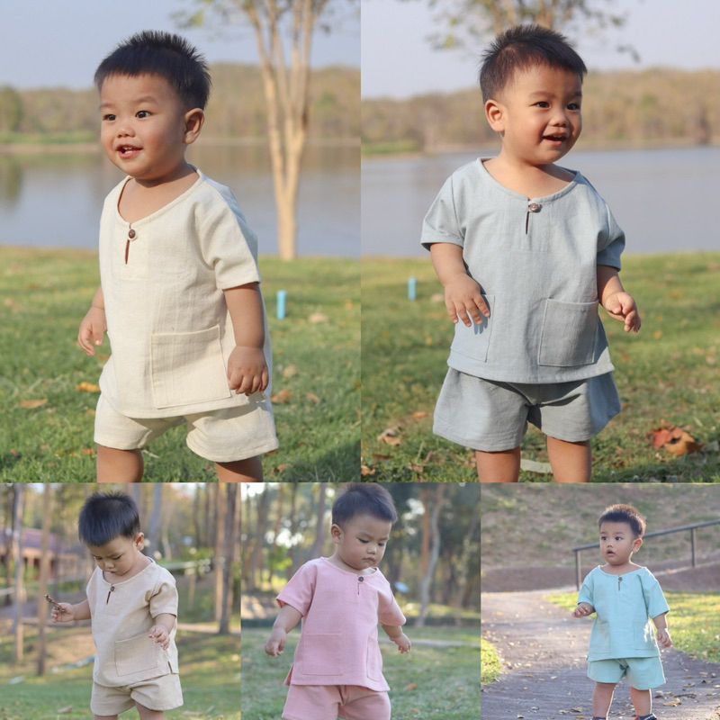 Babe👶🏻🐻 ชุดเซ็ตเสื้อคอกลมติดกระดุมเด็กและกางเกงขาสั้นเด็กผ้าฝ้าย มีกระเป๋าด้านหลัง 2 ข้าง Manee.cotton