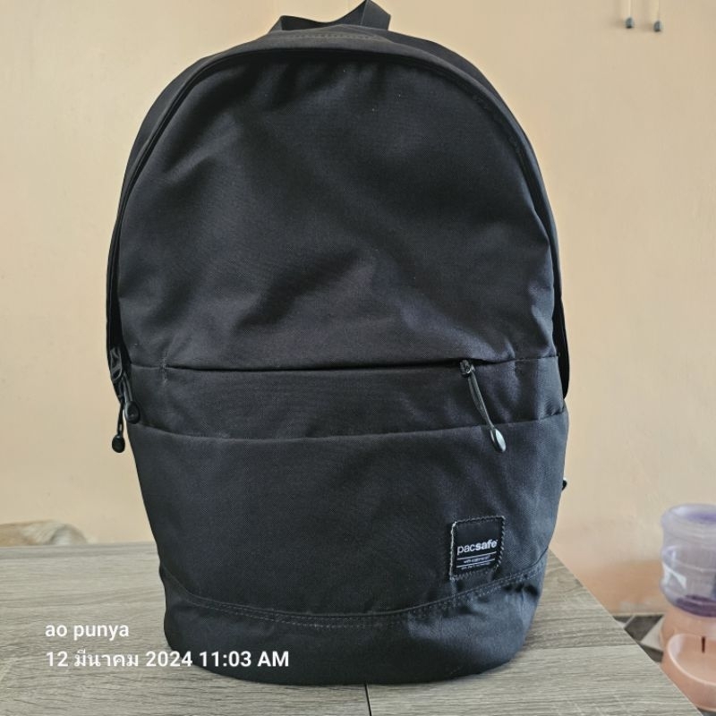 กระเป๋าเป้ Pacsafe Slingsafe LX300 Anti-theft Backpack (Authentic)มือสอง