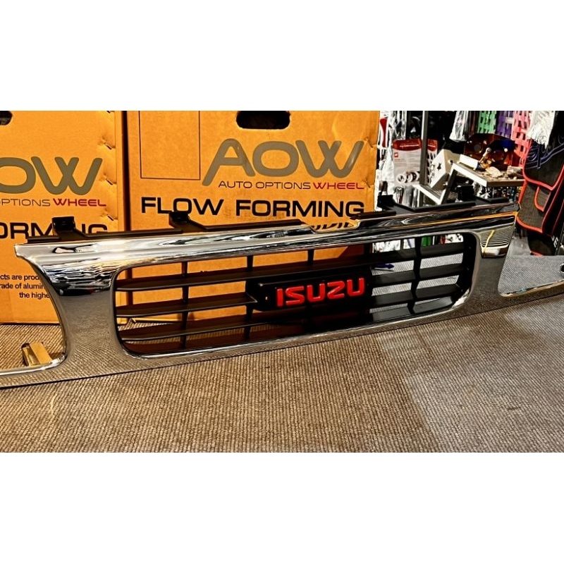 กระจังหน้า Isuzu TFR Dragoneye ของใหม่ TFR 95 96 โครเมี่ยม เงา Front Grill โลโก้แดง ของใหม่