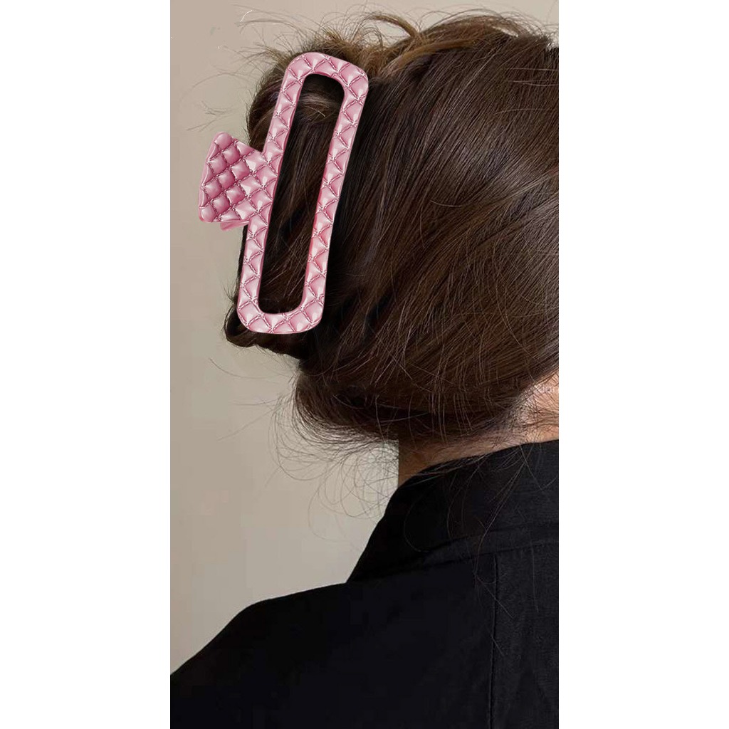 [N05] พร้อมส่ง กิ๊บหนีบผมจัมโบ้เพื่อผมหนาเก็บได้หมด กิ๊บงับผมขนาดที่ใหญ่และสีไฮเอนด์แบบเงาการเคลือบที่สวยงาม - รูปที่ 2