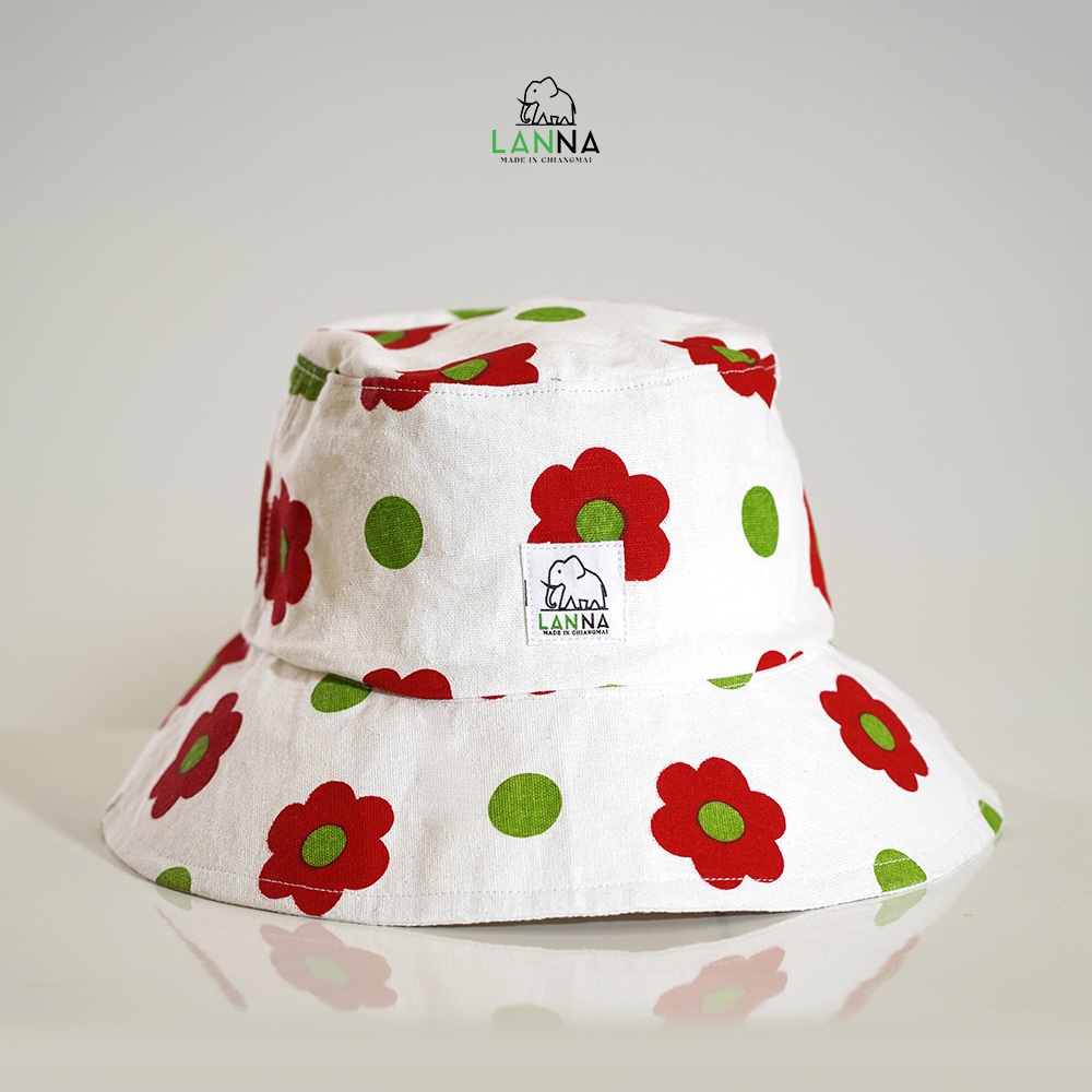 หมวกผ้าฝ้ายลายดอกแดงไหน ทรงบักเก็ต น่ารัก รับซัมเมอร์
