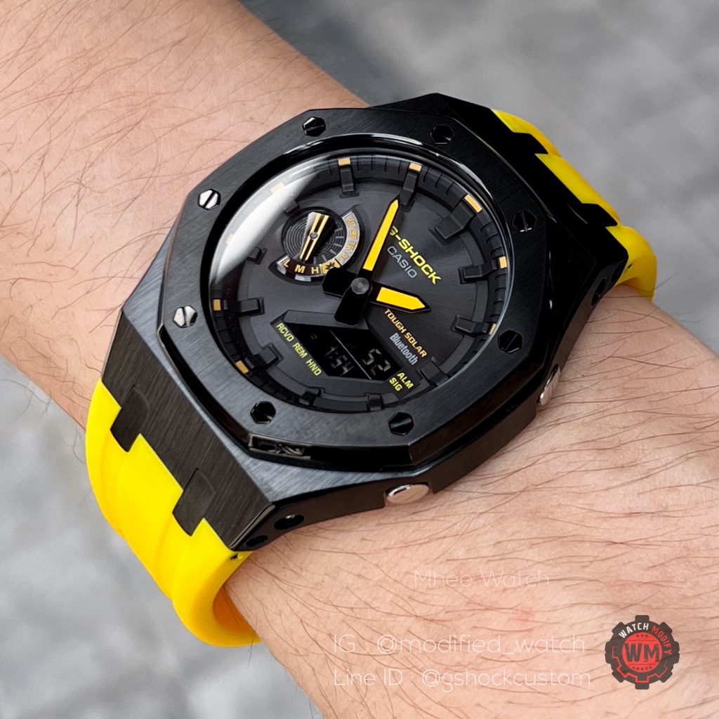 G-Shock Casioak Batman Black Yellow Tough Solar Edition